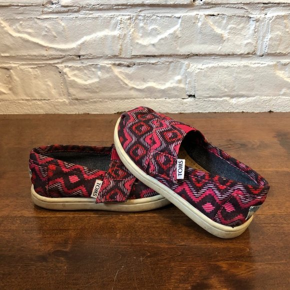 Toms Toddler Slip-ons - size 7 - Picture 1 of 4